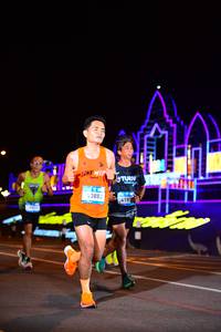 BIB: 40883, 4189
                            <button type="button" onclick="openModal(22863102)" class="btn btn-primary btn-sm float-right btn-popup" data-toggle="modal" data-target=".modal-high-quality">
                        <i class="fas fa-shopping-cart"></i> Add to Cart
                    </button>
                                            <button type="button" onclick="isThisMe(22863102, true)" class="btn btn-success btn-sm float-right btn-popup btn-isme hidden" data-toggle="tooltip" data-placement="bottom" title="นี่คือรูปของคุณใช่ไหม คลิกที่นี่เพื่อเอาเข้าอัลบั้ม">
                        <i class="fas fa-plus"></i> Add to album
                    </button>
                    <button type="button" onclick="isThisMe(22863102, false)" class="btn btn-warning btn-sm float-right btn-popup btn-isnotme hidden">
                        <i class="fas fa-ban"></i> Remove from album
                    </button>